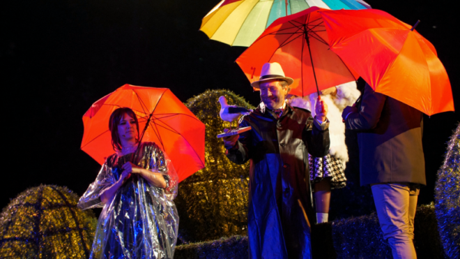 Meeuw-Amsterdamse-Bostheater-Credits-Lex-Vesseur-en-Jelmer-Buitenga-e1533281299717